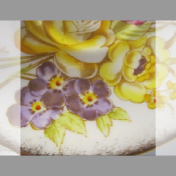 Vintage Roslyn Bone China, England Hand Painted "Sunningdale" Replacement Saucer - Picture 8 of 8